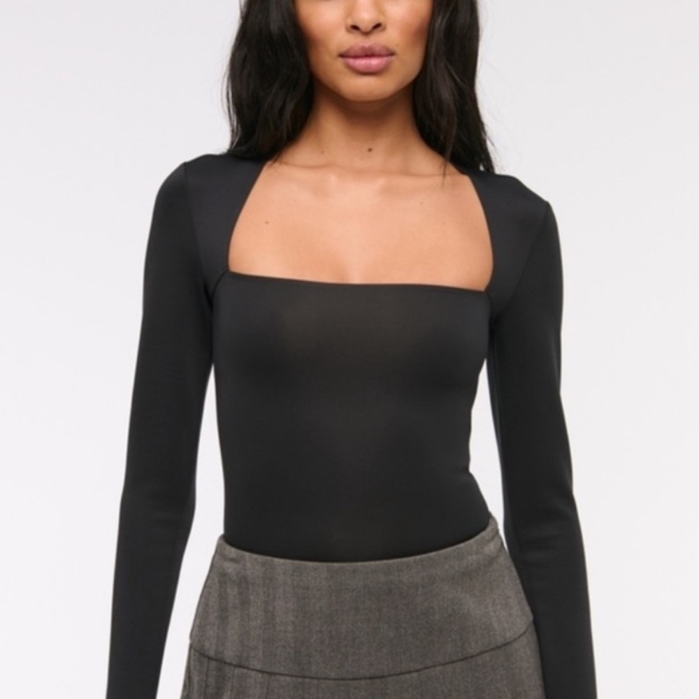 Abercrombie Black Ava Long-Sleeve Sculpt Matte Bodysuit Black Small